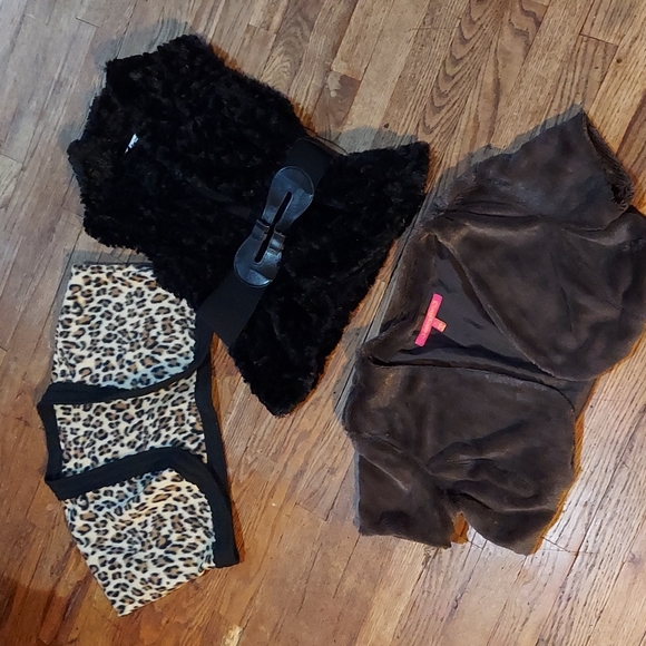 JENNYFER.J Tops - 3 Tops